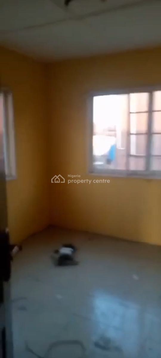 Decent Spacious 3 Bedroom, Off Bakare Street, Doyin Omololu, Alapere, Ketu, Lagos, Flat / Apartment for Rent