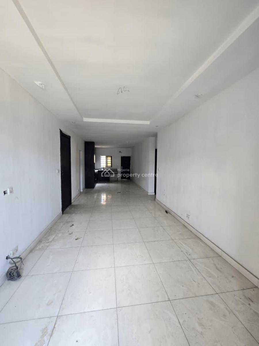 Gorgeous 2 Bedroom Apartment with a Bq, Ologolo, Lekki, Lagos, Flat / Apartment for Sale