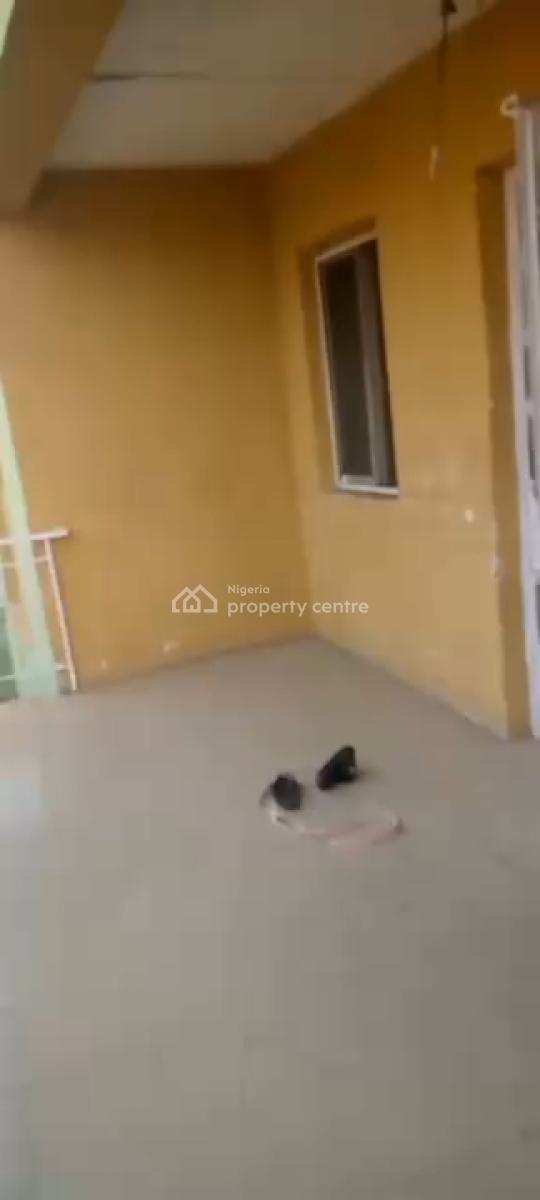 Decent Spacious 3 Bedroom, Off Bakare Street, Doyin Omololu, Alapere, Ketu, Lagos, Flat / Apartment for Rent