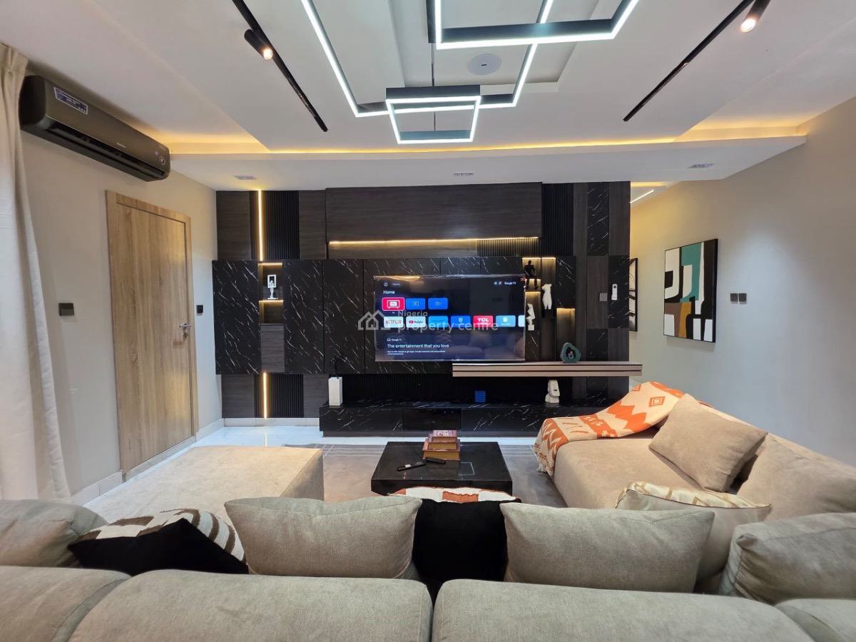 Luxurious Two Bedroom Apartment with Swimming Pool, Distance Seaview, Tunji Suleiman Street, Ilasan New Road, Ikate Elegushi, Lekki, Lagos, Flat / Apartment Short Let