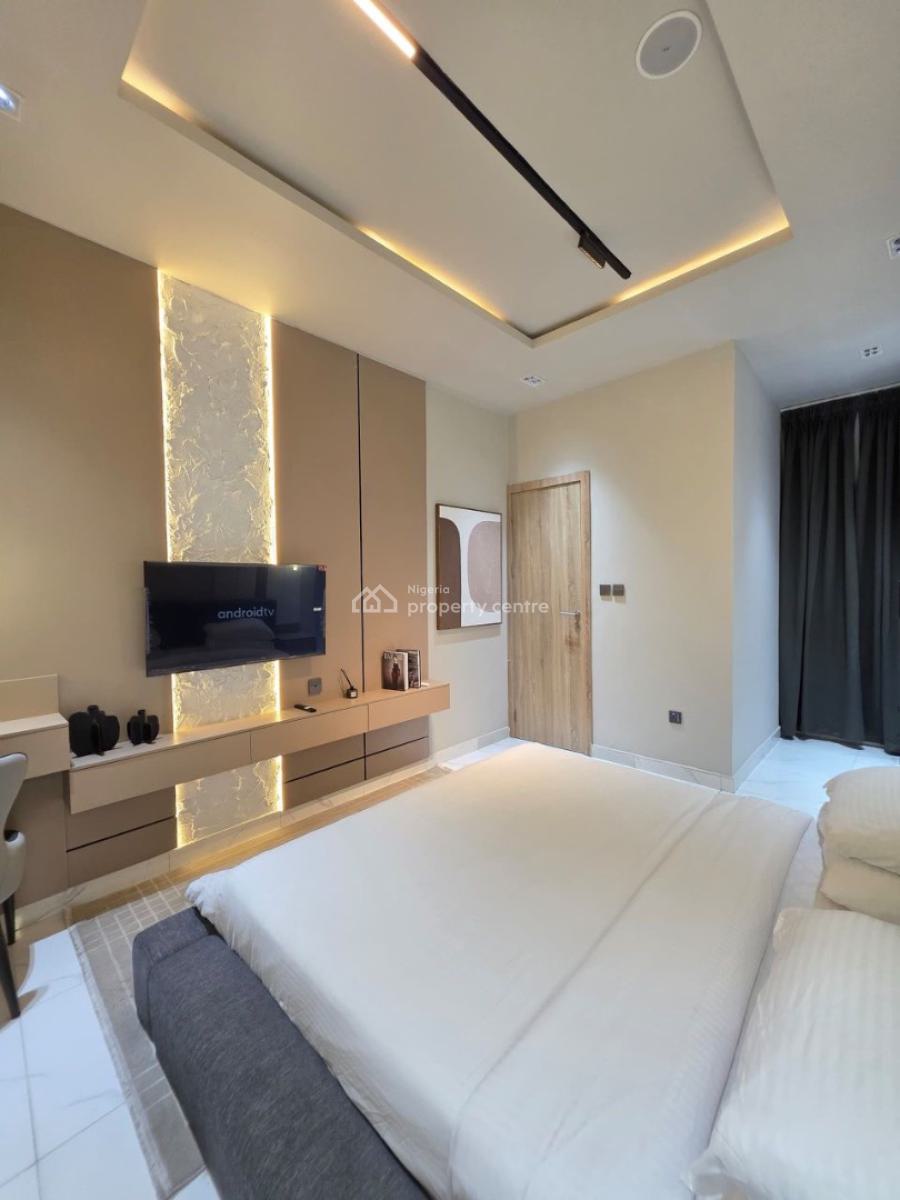 Luxurious Two Bedroom Apartment with Swimming Pool, Distance Seaview, Tunji Suleiman Street, Ilasan New Road, Ikate Elegushi, Lekki, Lagos, Flat / Apartment Short Let