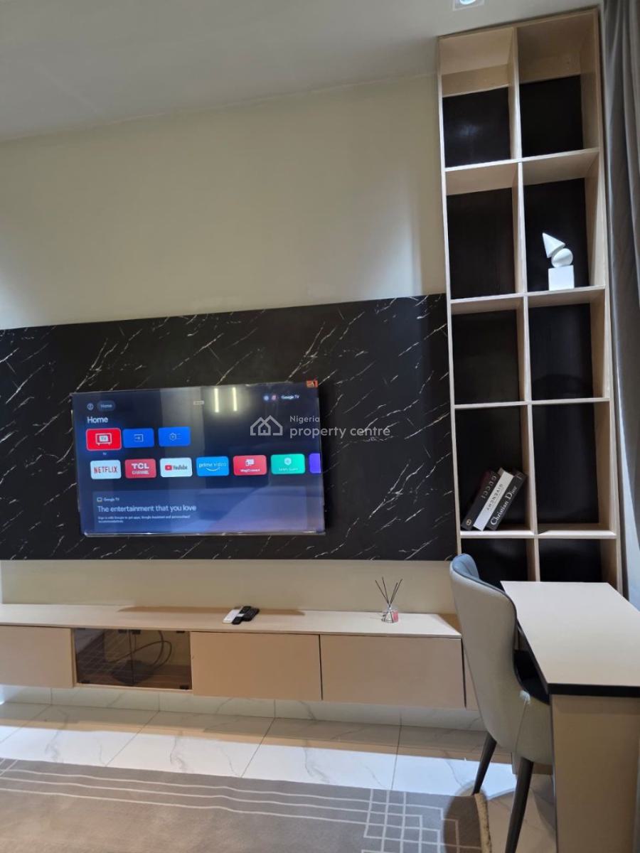 Luxurious Two Bedroom Apartment with Swimming Pool, Distance Seaview, Tunji Suleiman Street, Ilasan New Road, Ikate Elegushi, Lekki, Lagos, Flat / Apartment Short Let