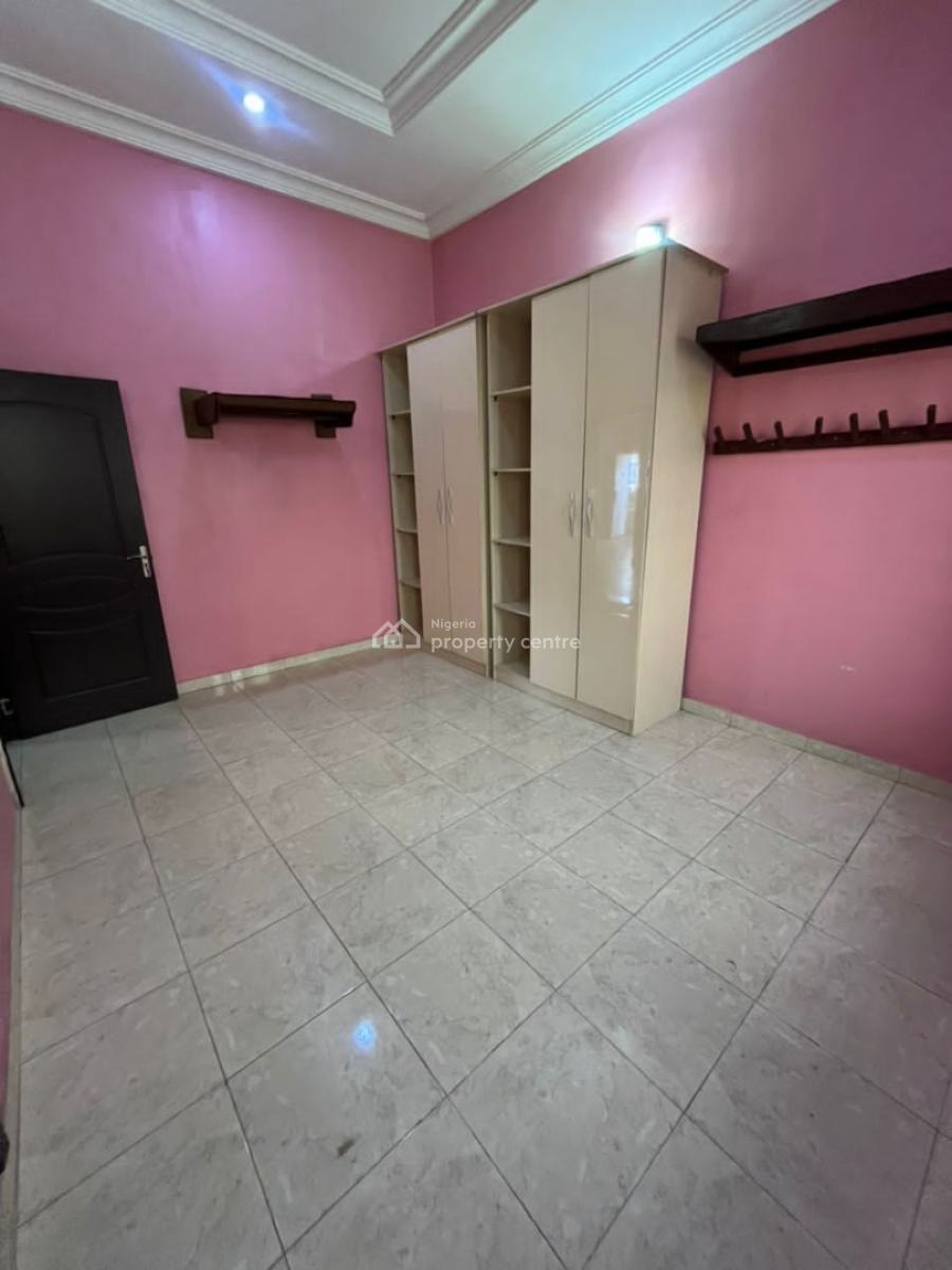 Standard Upstairs Room Inside a Shared Apartment, Divine Homes, Thomas Estate, Ajah, Lagos, Self Contain (single Rooms) for Rent