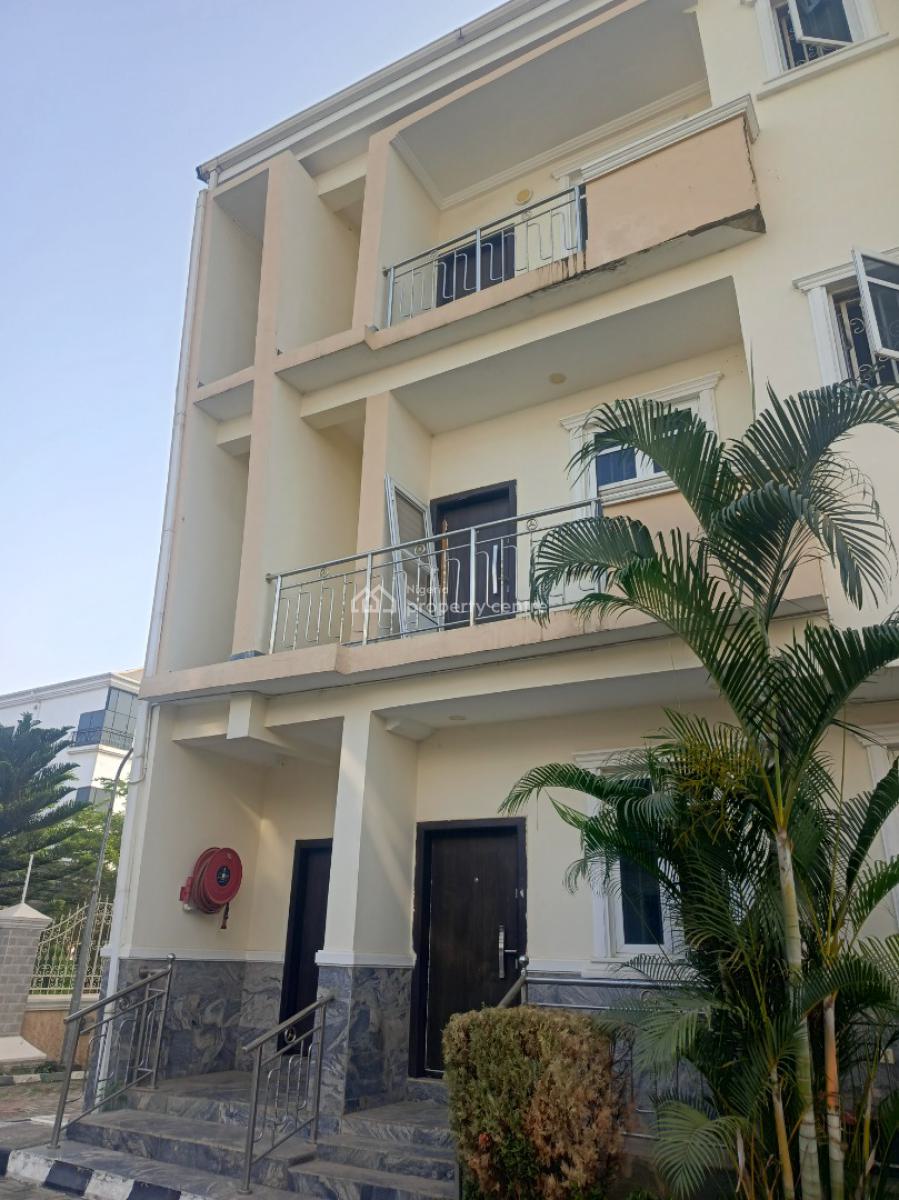 Spacious 2 Bedroom Terrace Duplex, Guzape District, Abuja, Flat / Apartment for Rent