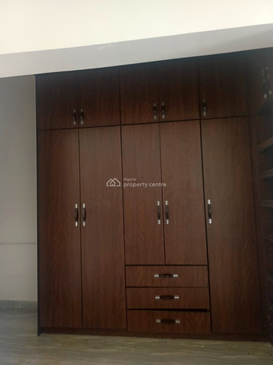 Spacious 2 Bedroom Terrace Duplex, Guzape District, Abuja, Flat / Apartment for Rent