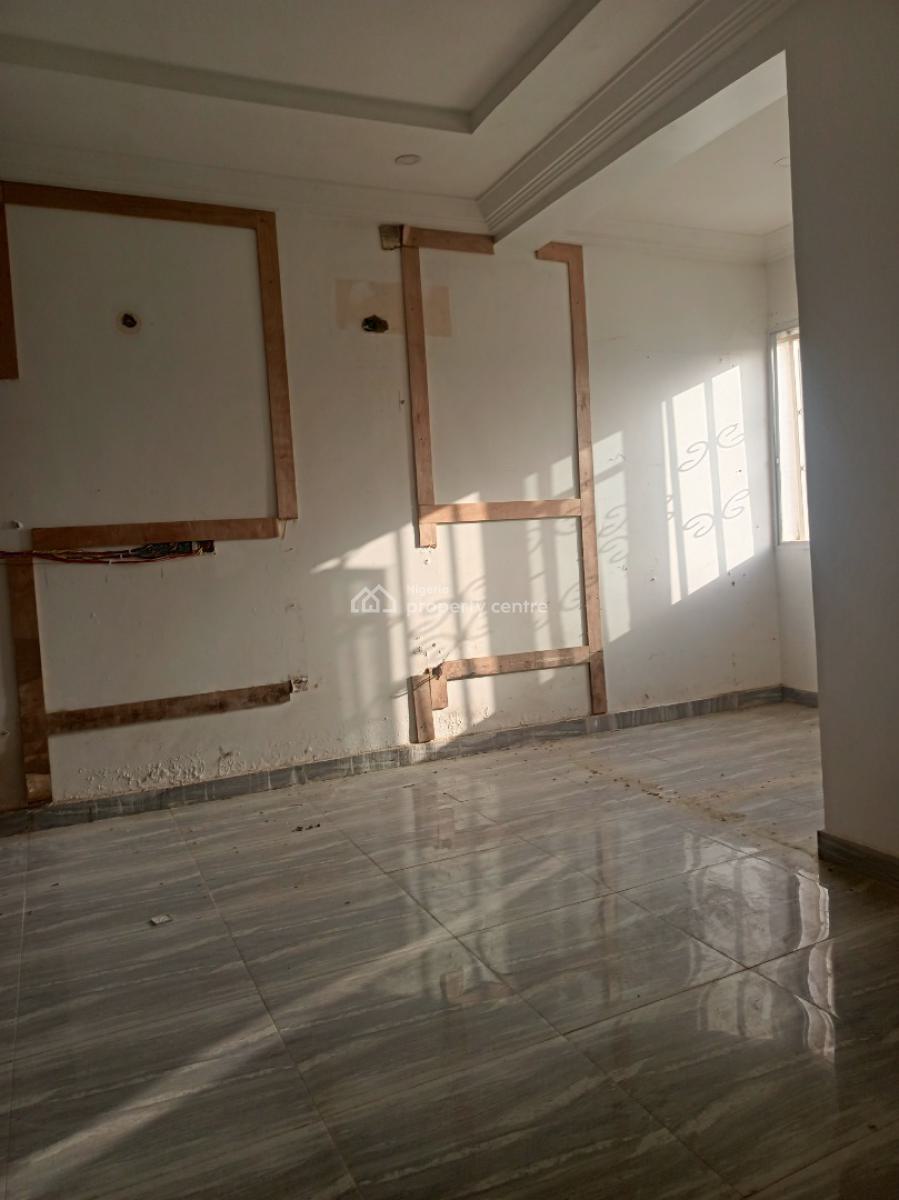 Spacious 2 Bedroom Terrace Duplex, Guzape District, Abuja, Flat / Apartment for Rent