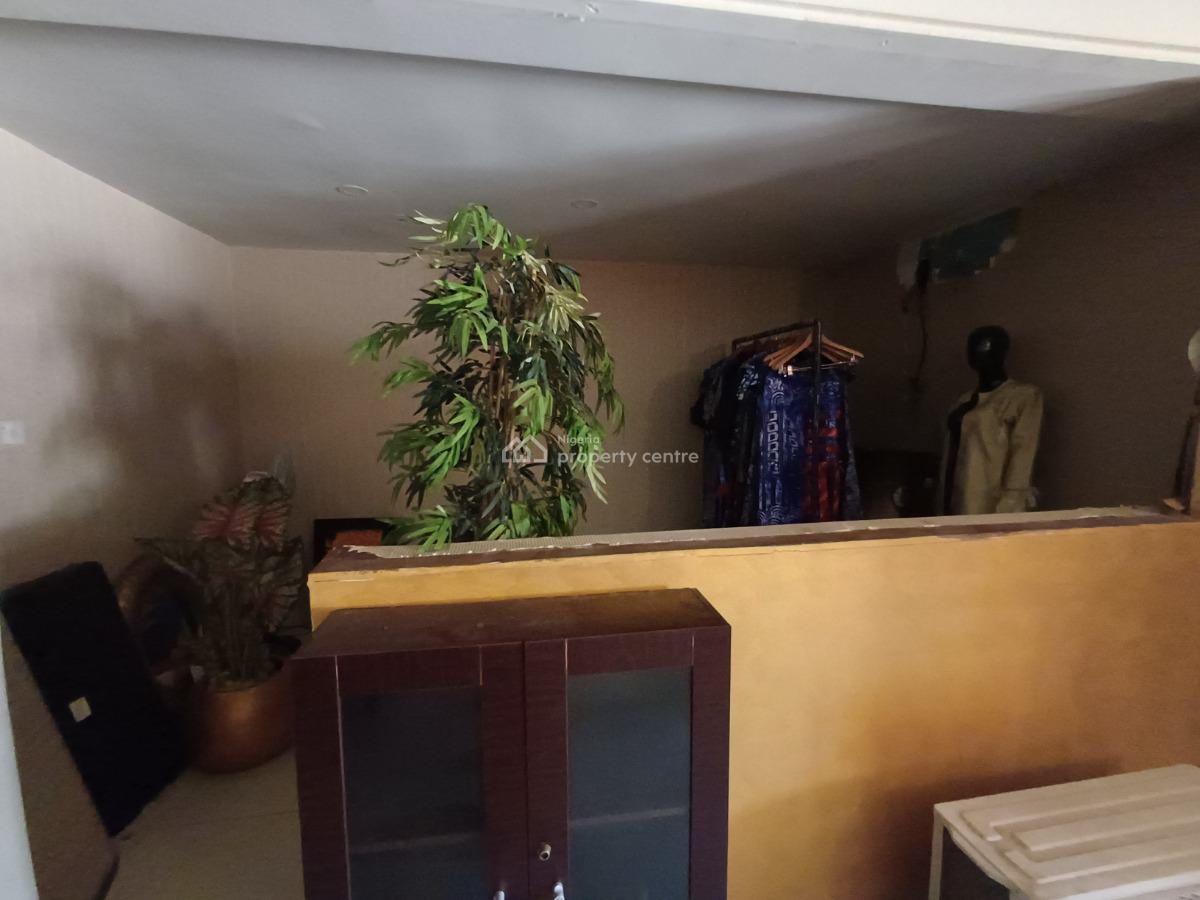 90sqm Office Space on The Ground Floor in a Strategic Location, Maitama District, Abuja, Office Space for Rent