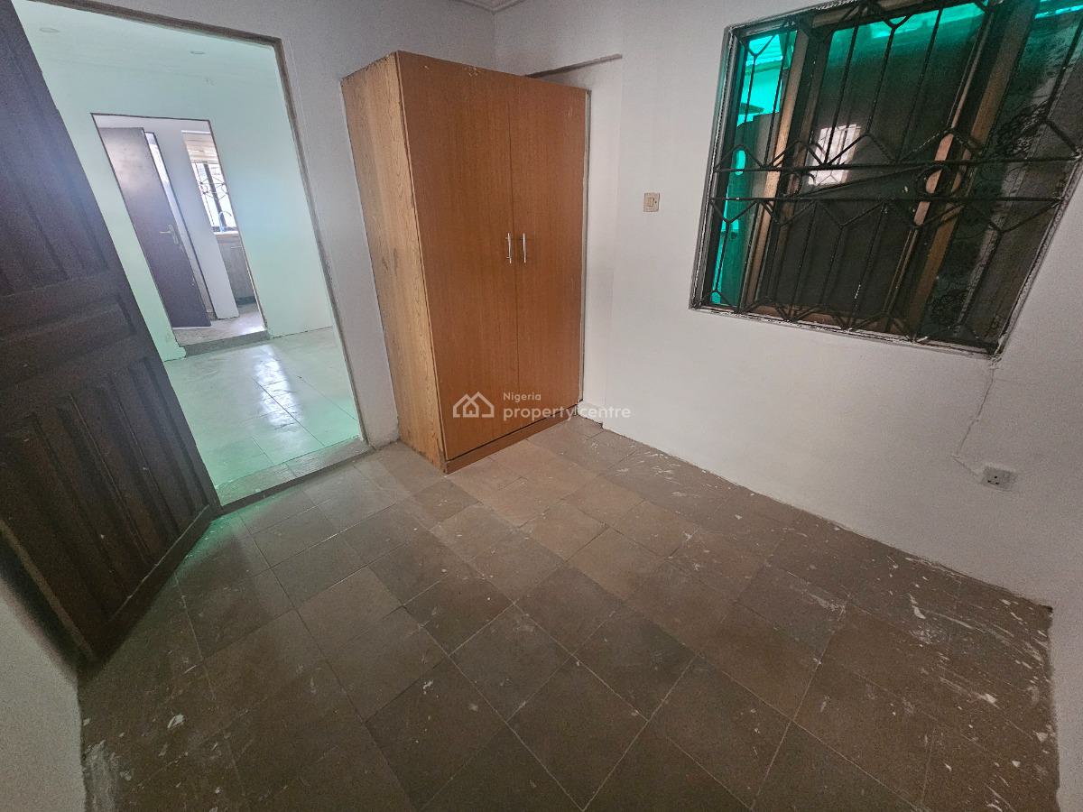 a Room and a Palour Apartment, Off Victoria Arobieke, Lekki Phase 1, Lekki, Lagos, Mini Flat (room and Parlour) for Rent