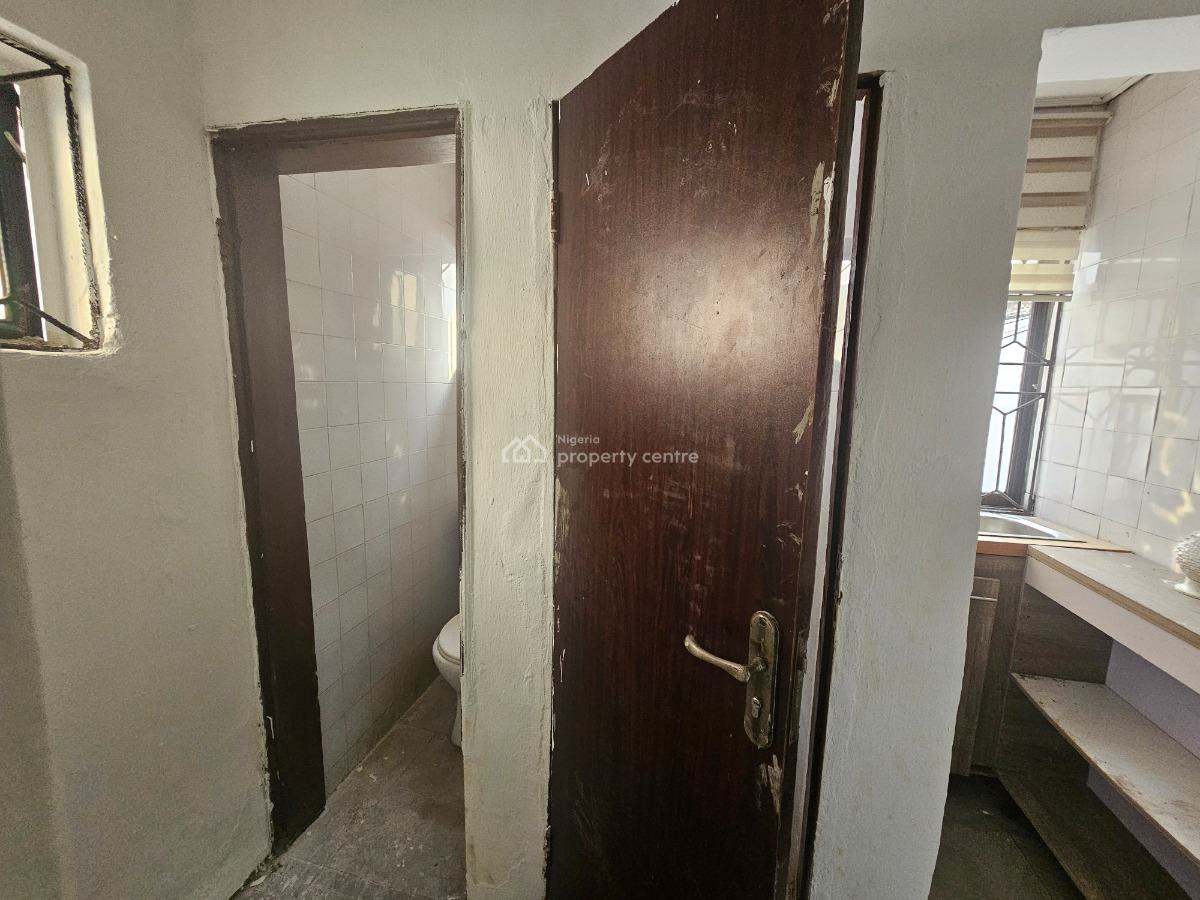 a Room and a Palour Apartment, Off Victoria Arobieke, Lekki Phase 1, Lekki, Lagos, Mini Flat (room and Parlour) for Rent