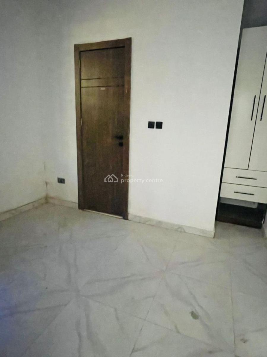 Fully Serviced 2 Bedroom Apartment in a Serene & Secure Neighborhood, Ikate Elegushi, Lekki, Lagos, Flat / Apartment for Rent