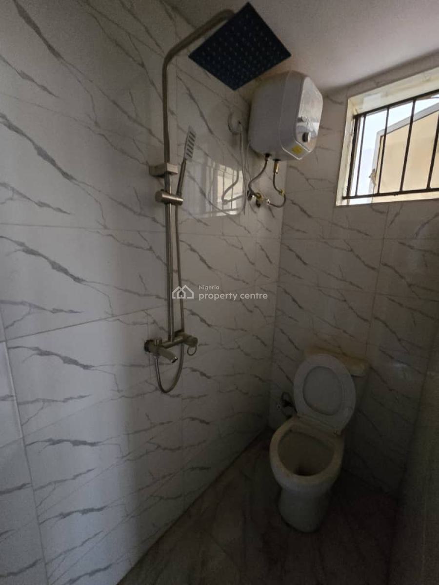 Tastefully Finished & Newly Renovated 3 Bedroom Flat, Gra Phase 2, Magodo, Lagos, Flat / Apartment for Rent