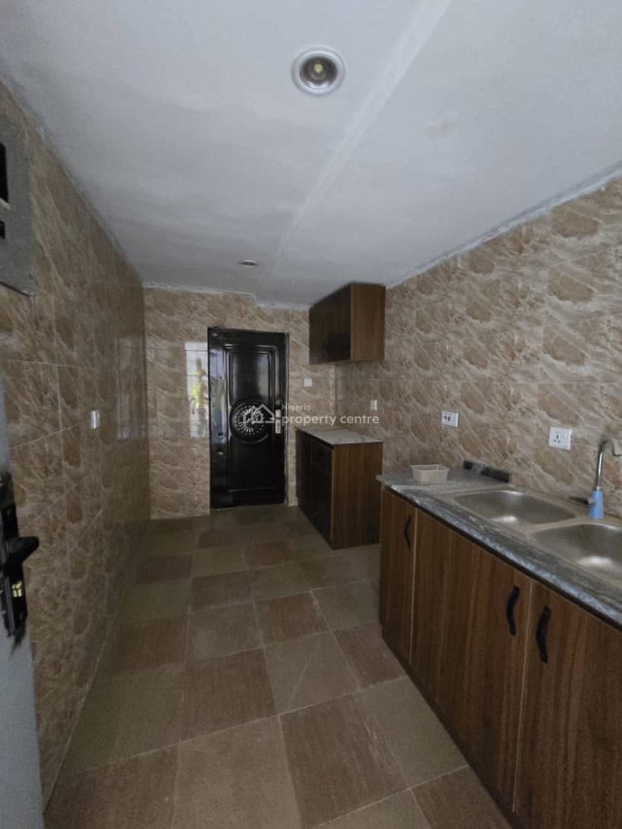 Tastefully Finished & Newly Renovated 3 Bedroom Flat, Gra Phase 2, Magodo, Lagos, Flat / Apartment for Rent