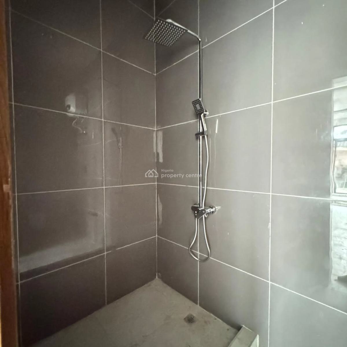 Spacious 2 Bedroom Apartments, Lekki Phase 1, Lekki, Lagos, Block of Flats for Sale