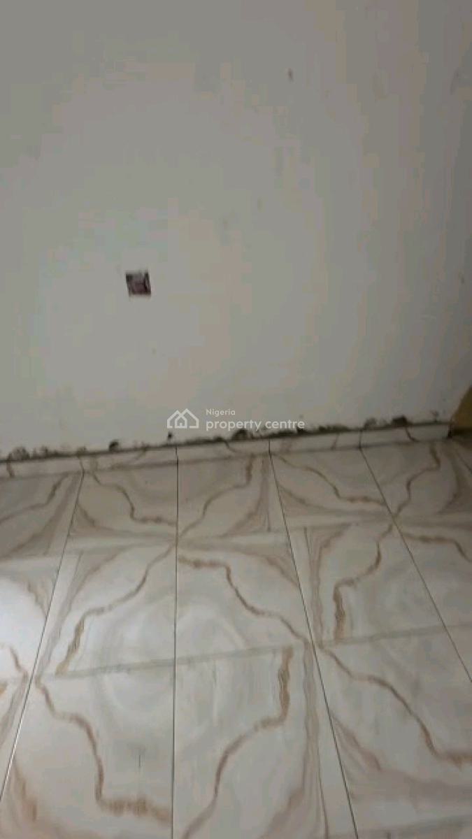 Newly Built, Spacious and Standard  Roomself in a Secured Environment, Okesuna Street, Shomolu, Lagos, Self Contain (single Rooms) for Rent