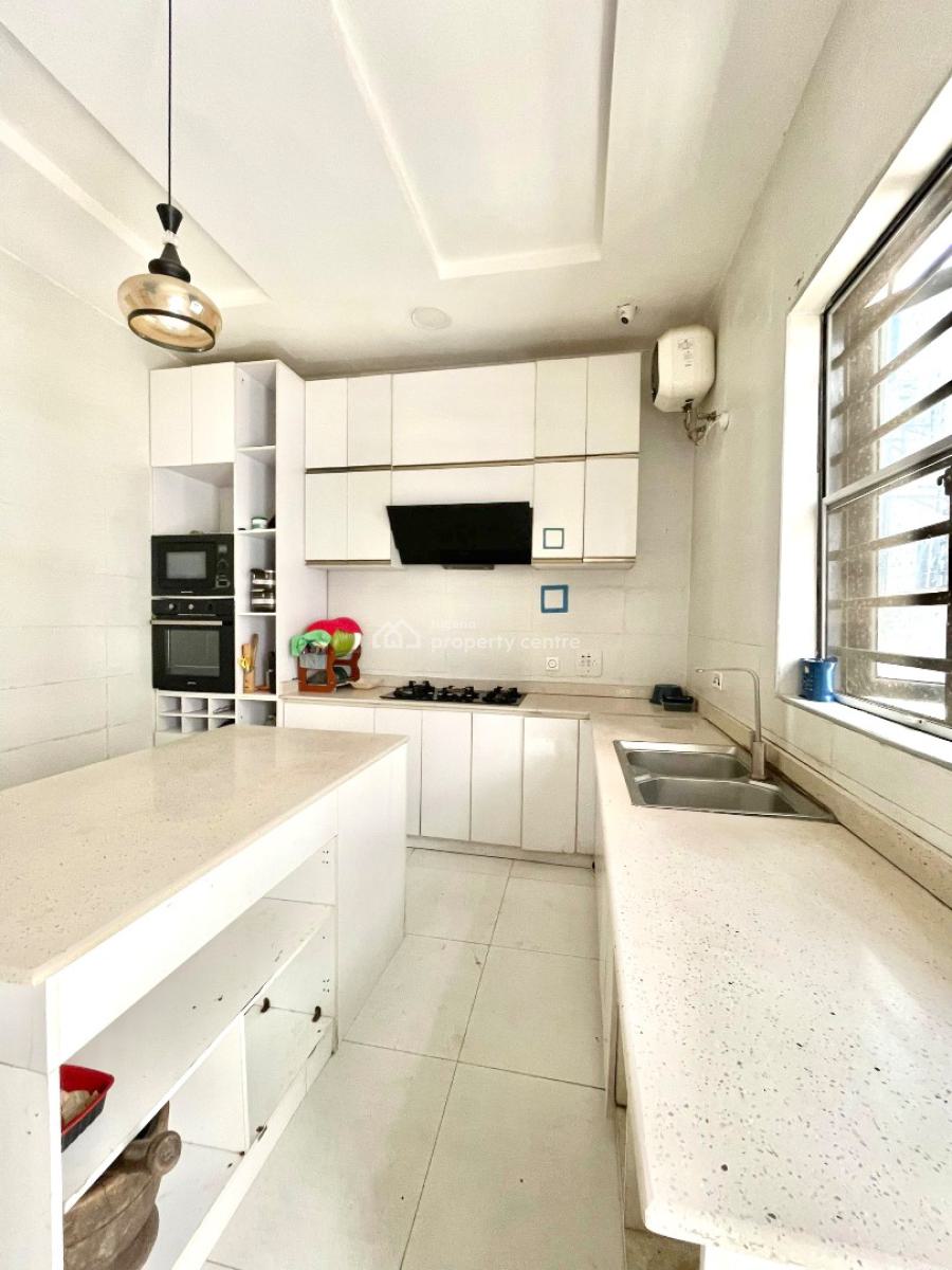 Room in a Duplex, Royal Pine Estate Orchid Road, Lekki, Lagos, Self Contain (single Rooms) for Rent