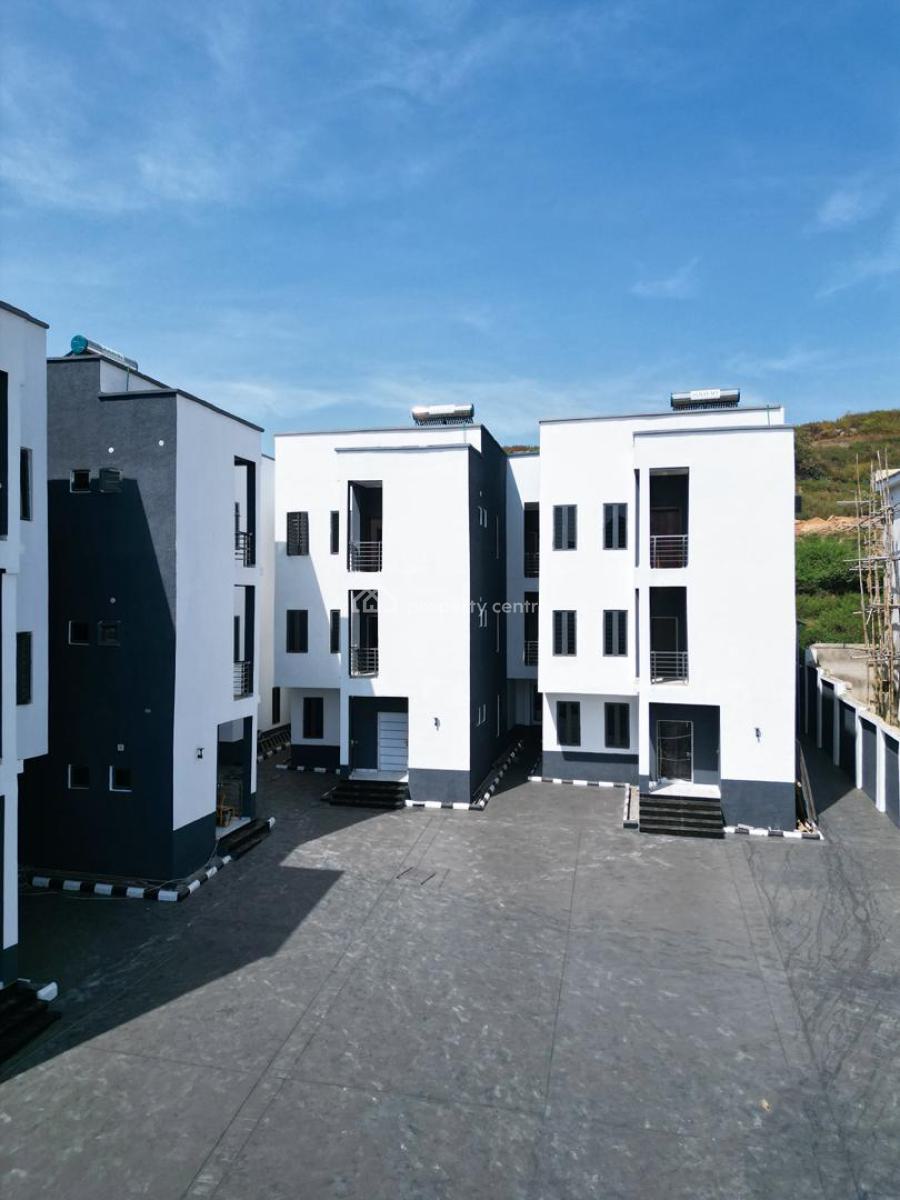 Exquisite 4 Bedroom Terrace Duplex with Bq, Guzape District, Abuja, Terraced Duplex for Sale