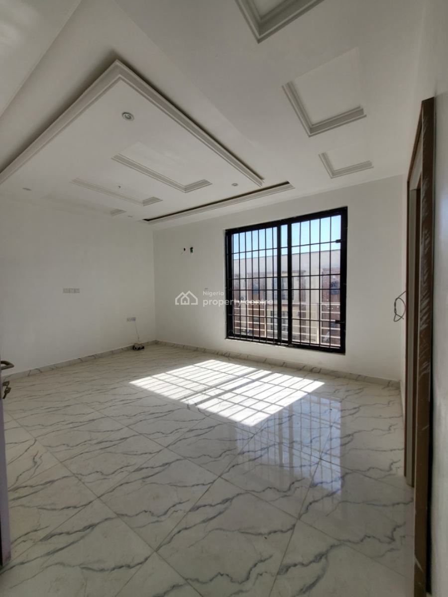 Well Renovated 5 Bedroom Detached Duplex with 1room Bq, Diplomatic Zone, Guzape District, Abuja, Detached Duplex for Rent