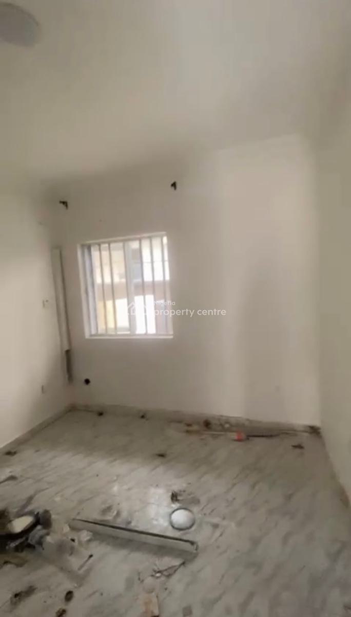 Standard Mini Flat, Osapa, Lekki, Lagos, Mini Flat (room and Parlour) for Rent