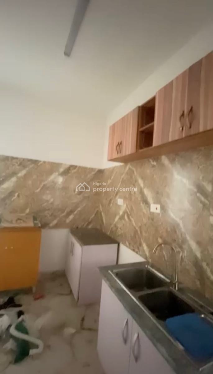 Standard Mini Flat, Osapa, Lekki, Lagos, Mini Flat (room and Parlour) for Rent