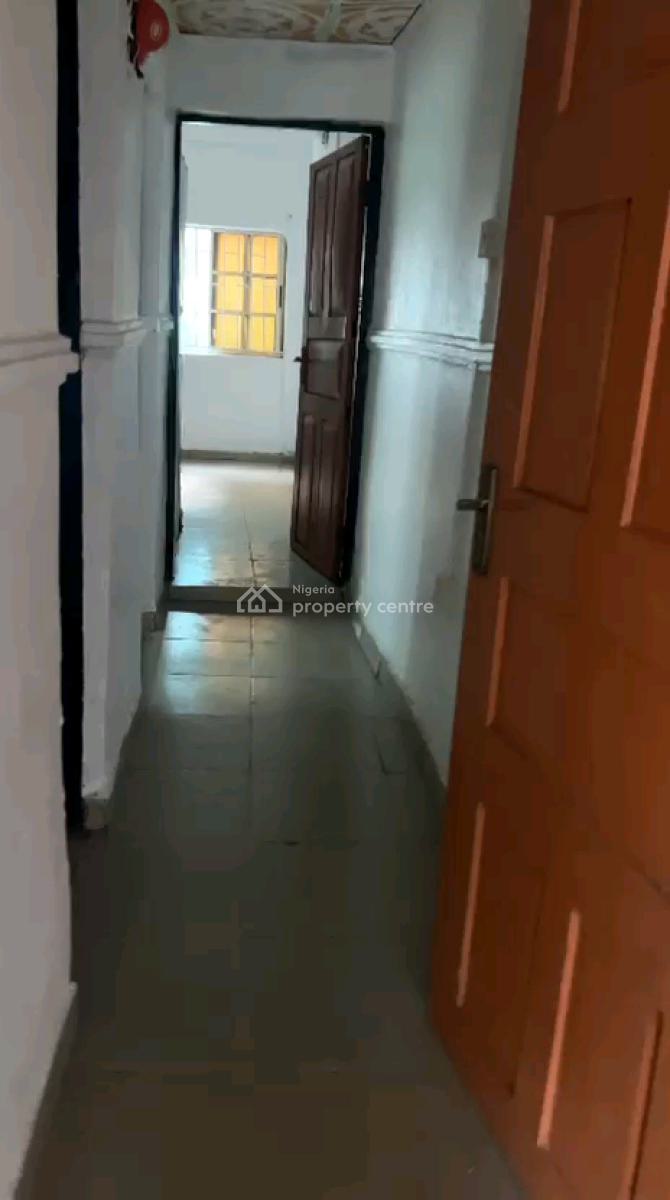 Well Maintained Spacious 2 Bedroom Flat Both Rooms Ensuite All Tiled, Atunrase Estate, Gbagada, Lagos, Flat / Apartment for Rent