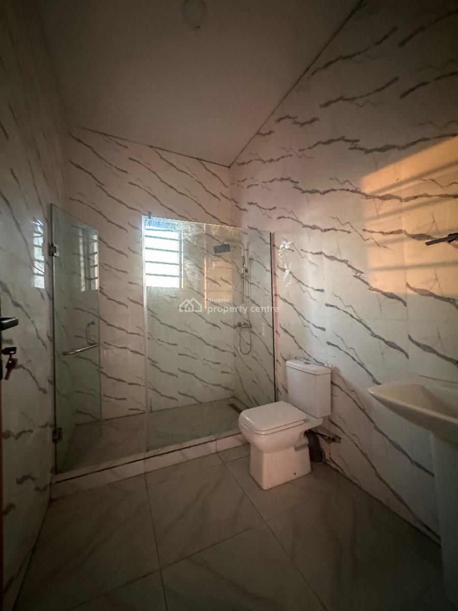 Specious 4 Bedrooms Terraced Duplex, Orchid, Lekki, Lagos, Terraced Duplex for Sale