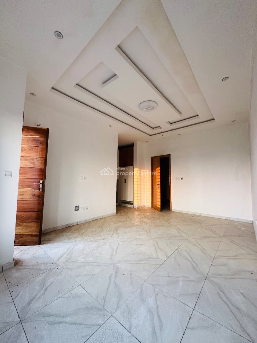 Specious 4 Bedrooms Terraced Duplex, Orchid, Lekki, Lagos, Terraced Duplex for Sale