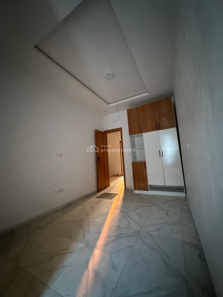Specious 4 Bedrooms Terraced Duplex, Orchid, Lekki, Lagos, Terraced Duplex for Sale