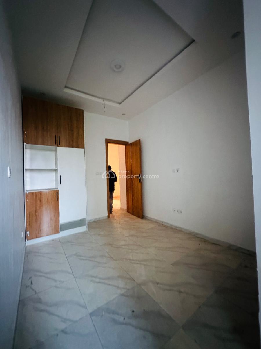 Specious 4 Bedrooms Terraced Duplex, Orchid, Lekki, Lagos, Terraced Duplex for Sale