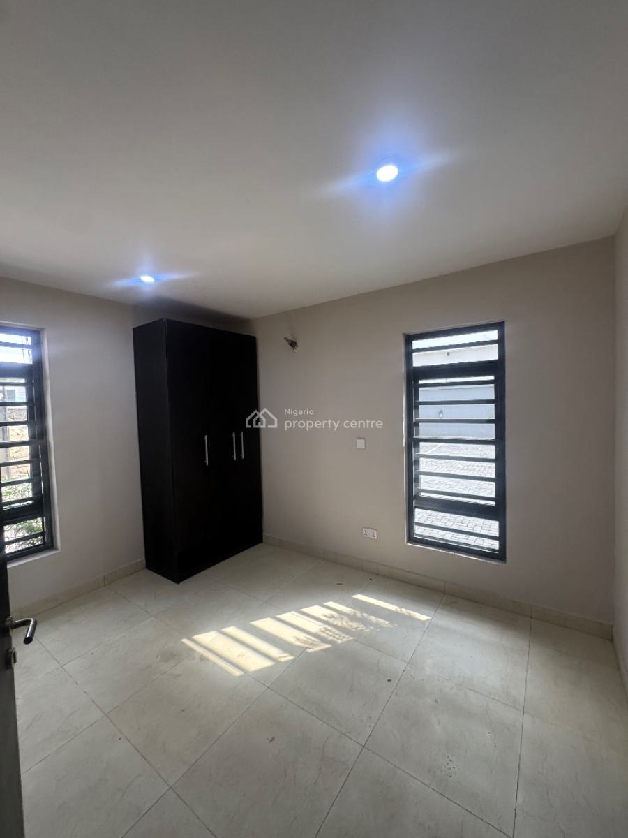 2 Bedroom Apartment, Osapa, Lekki, Lagos, Flat / Apartment for Rent