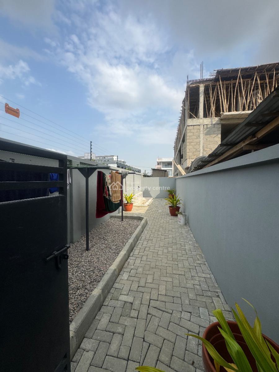 2 Bedroom Apartment, Osapa, Lekki, Lagos, Flat / Apartment for Rent