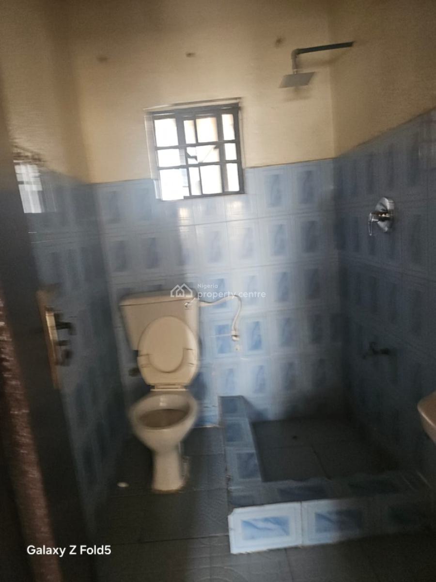 2 Bedroom Flat, Omole Phase 2, Ikeja, Lagos, Flat / Apartment for Rent