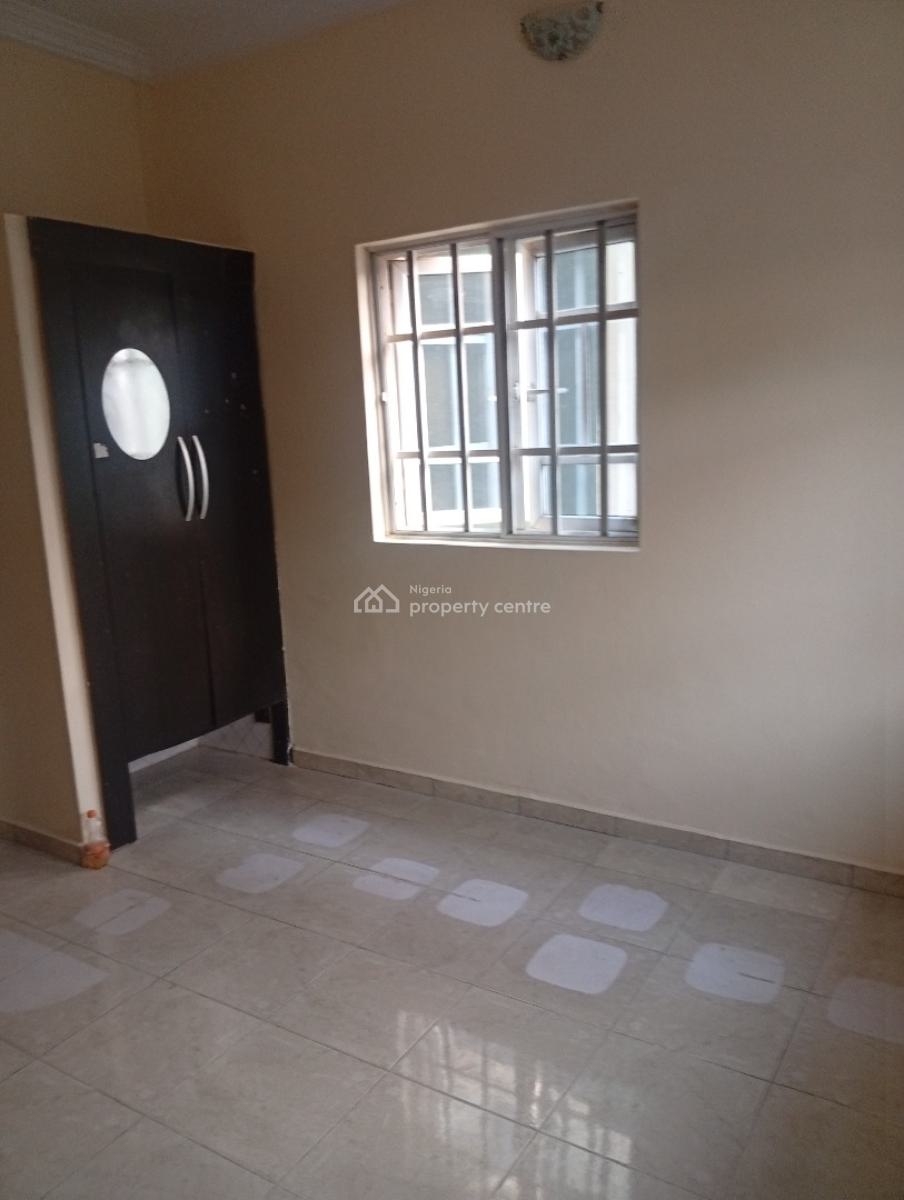 Executive 2 Bedroom Flat, Adam Block Estate ,alagbole, Ojodu Berger, Ojodu, Lagos, Flat / Apartment for Rent