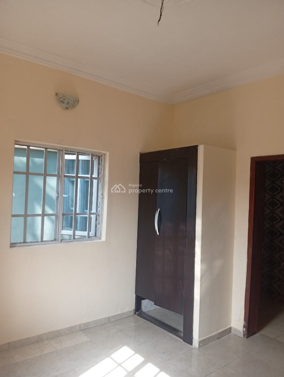 Executive 2 Bedroom Flat, Adam Block Estate ,alagbole, Ojodu Berger, Ojodu, Lagos, Flat / Apartment for Rent