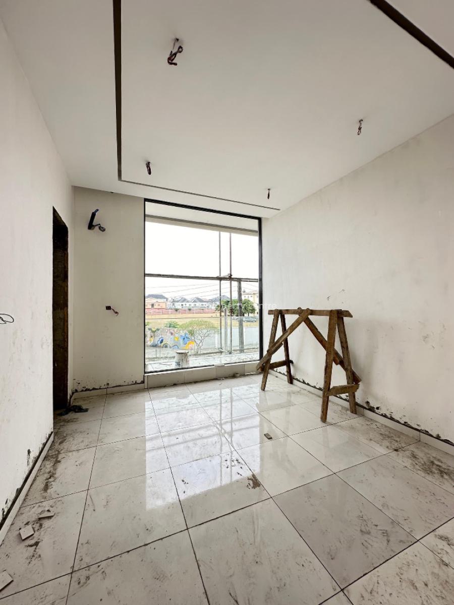 Spacious 2 Bedroom Apartment with a Reception, Elevator, Pool and Gym., Lekki Phase 1, Lekki, Lagos, Flat / Apartment for Sale