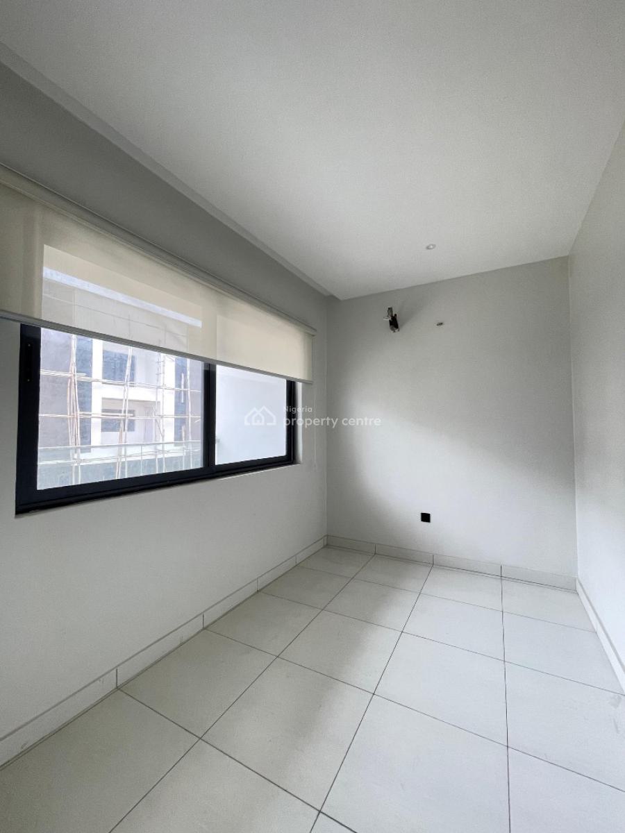 Spacious 4 Bedroom Terrace  Duplex with a Pool & Maids Room, Lekki Phase 1, Lekki, Lagos, Terraced Duplex for Sale