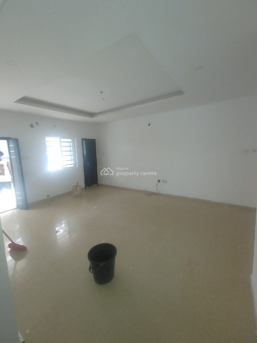 Sharp 2 Bedroom in a Secured Estate., Ogidan, Sangotedo. Not Far From Sky Mall, Sangotedo, Ajah, Lagos, Flat / Apartment for Rent