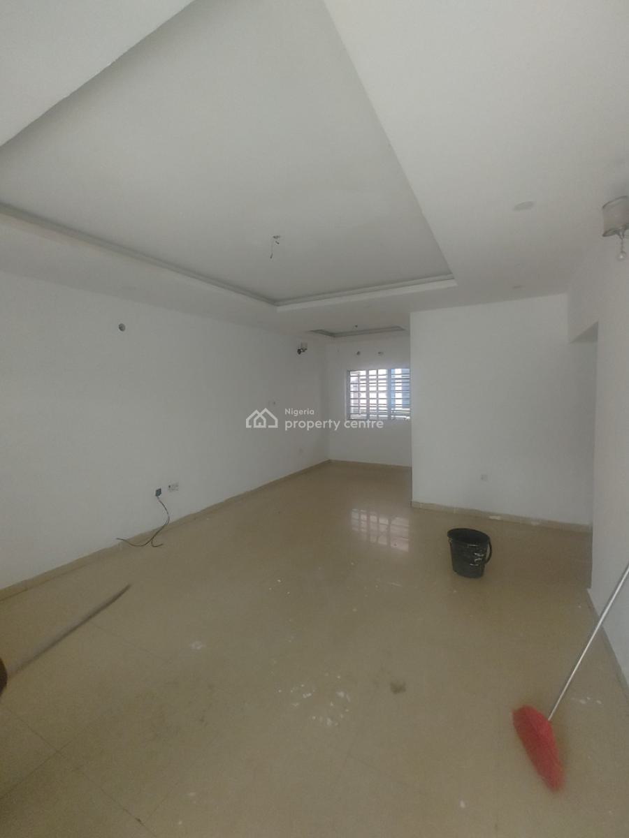 Sharp 2 Bedroom in a Secured Estate., Ogidan, Sangotedo. Not Far From Sky Mall, Sangotedo, Ajah, Lagos, Flat / Apartment for Rent