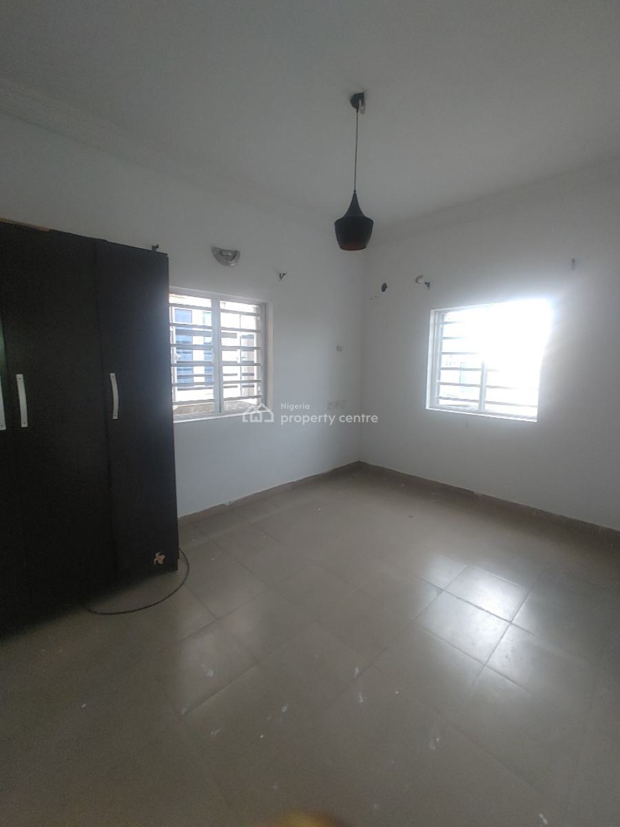 Sharp 2 Bedroom in a Secured Estate., Ogidan, Sangotedo. Not Far From Sky Mall, Sangotedo, Ajah, Lagos, Flat / Apartment for Rent