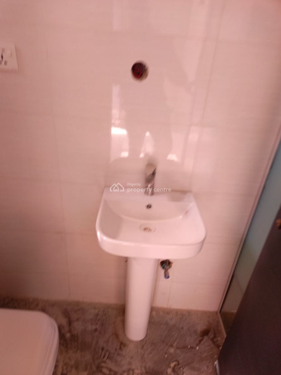 Exclusively Finished, Service 1 Bedroom Flat with Sweet Balcony, Galadimawa, Galadimawa, Abuja, Flat / Apartment for Rent