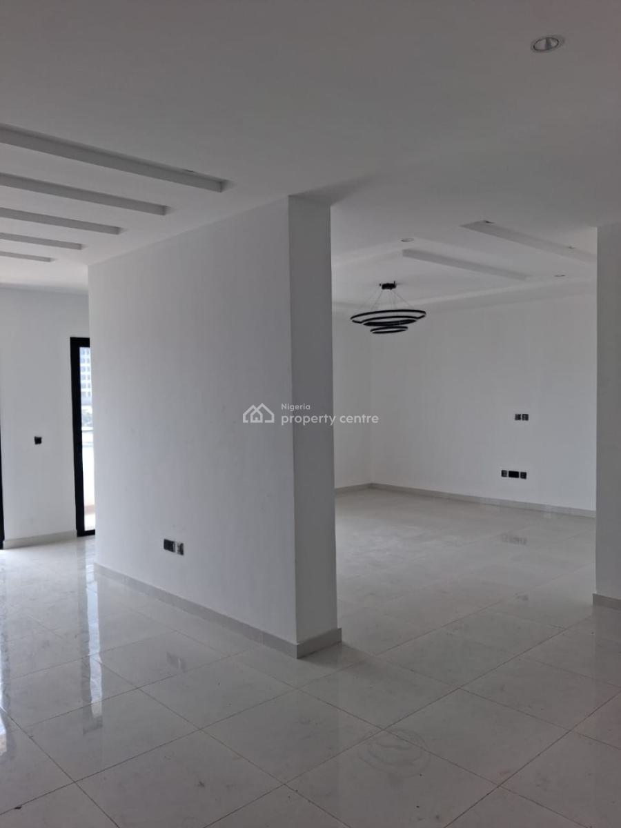 Luxury & Serviced Four (4) Bedroom Apartment with Lift, Gym & Pool, Banana Island Road, Ikoyi, Lagos, Flat / Apartment for Rent
