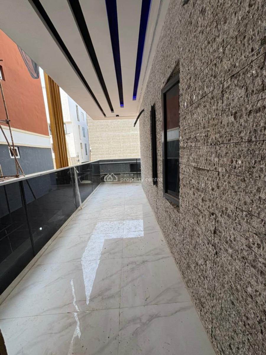 Exquisite 3 Bedroom Apartment, Lekki Phase 1, Lekki, Lagos, Flat / Apartment for Sale