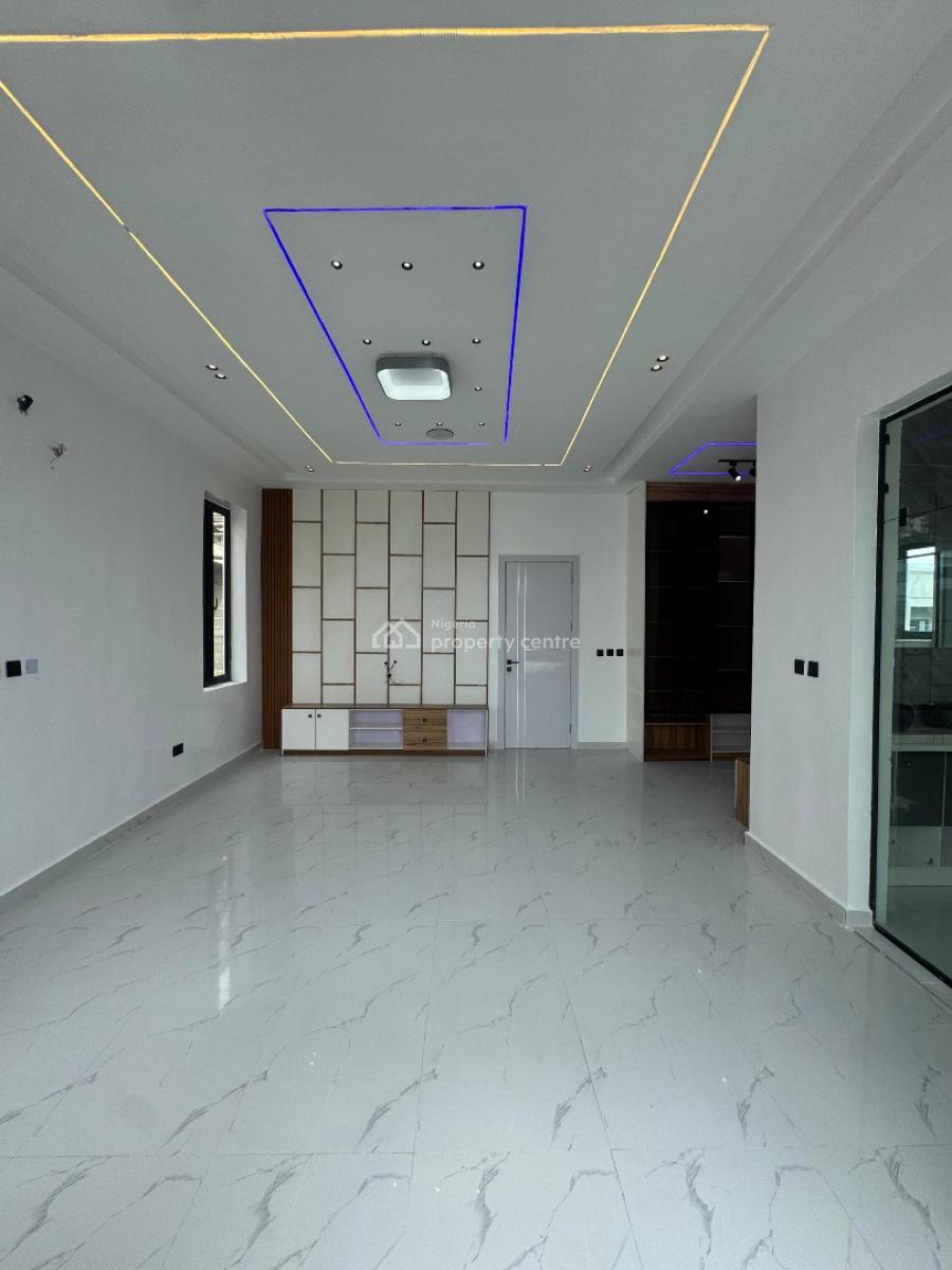 Beautiful 5 Bedroom Detached Duplex with Pool and Bq, Ajah, Lagos, Detached Duplex for Sale