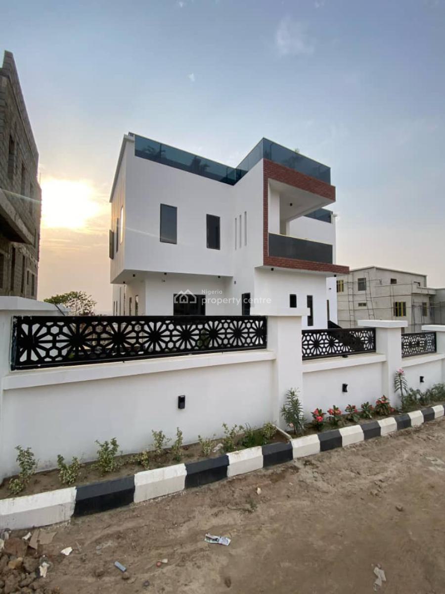 5 Bedroom Detached Duplex ,  2 Sitting Rooms, Guzape District, Abuja, Detached Duplex for Sale