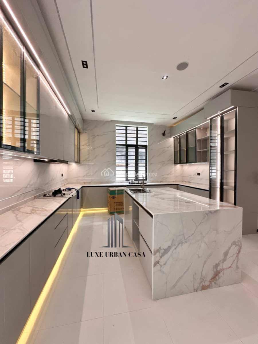 6 Bedroom Detached House, Chevron, Lekki, Lagos, House for Sale