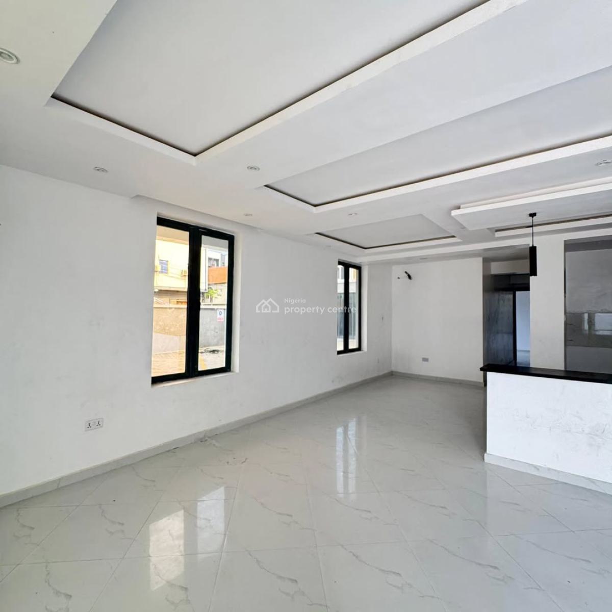 Fully Serviced  2  Bedroom Apartment, Chevron Toll Gate, Lekki, Lagos, Block of Flats for Sale