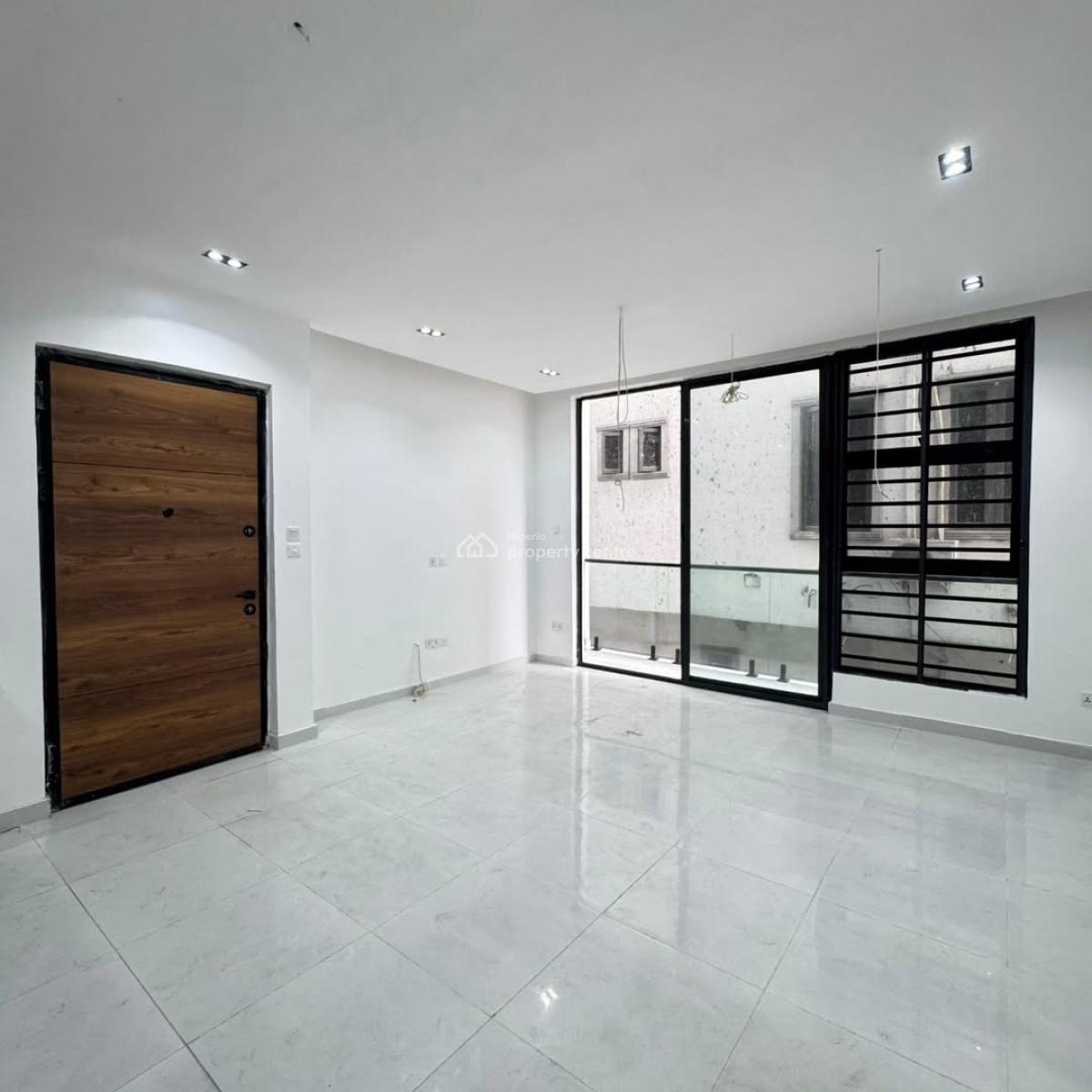 Fully Serviced 2 Bedroom Apartments, Ologolo, Lekki, Lekki, Lagos, Block of Flats for Sale