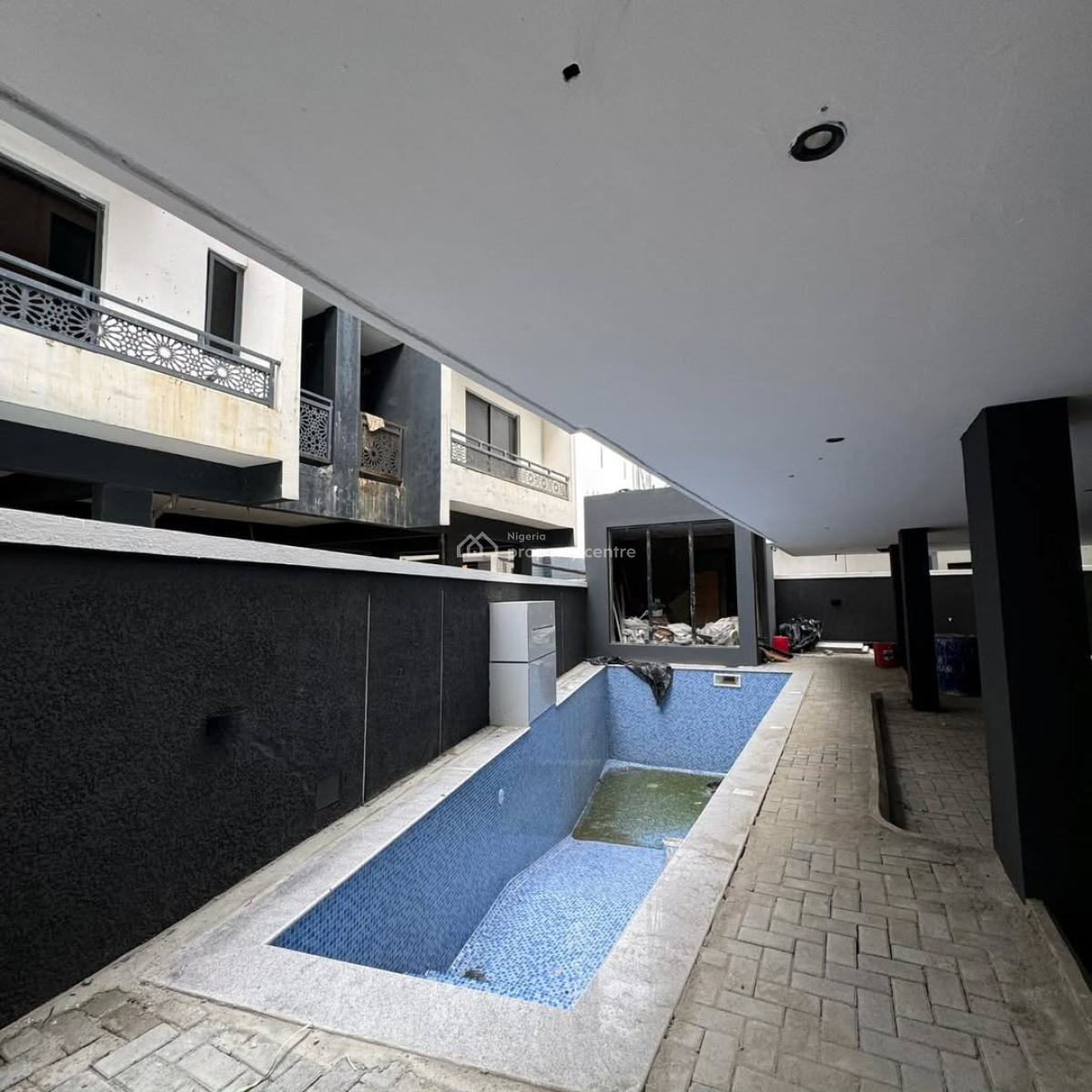 Fully Serviced 2 Bedroom Apartments, Ologolo, Lekki, Lekki, Lagos, Block of Flats for Sale