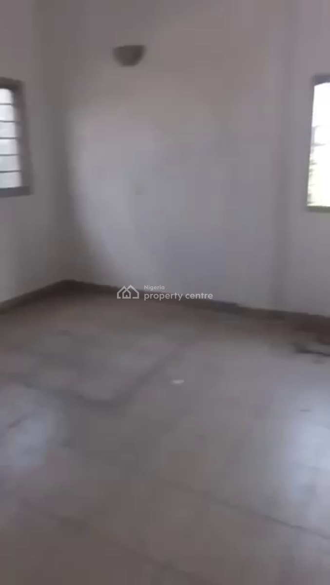 2 Bedroom Flat, Mende, Maryland, Lagos, Flat / Apartment for Rent