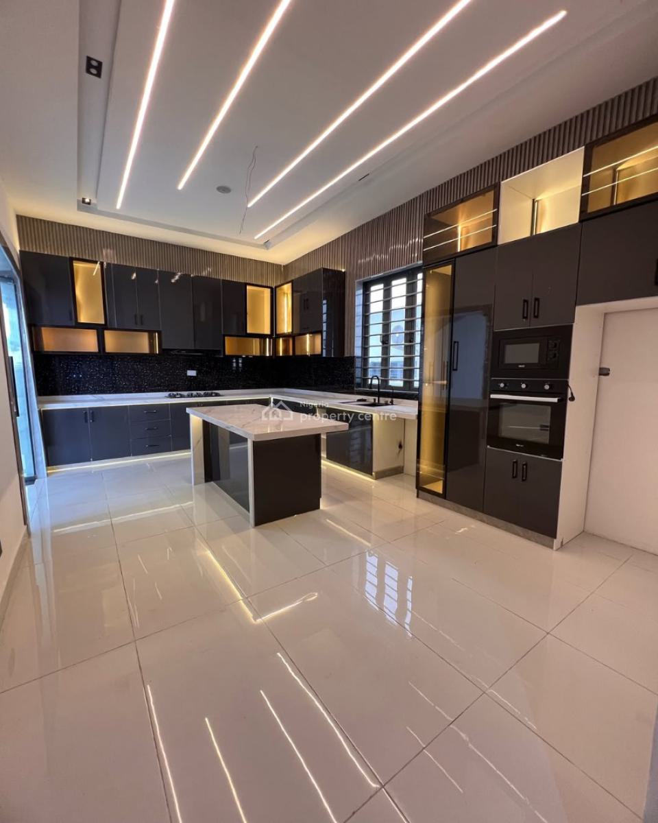 5 Bedroom Detached Duplex with Bq and a Swimming Pool, Ajah, Ajah, Lagos, Detached Duplex for Sale