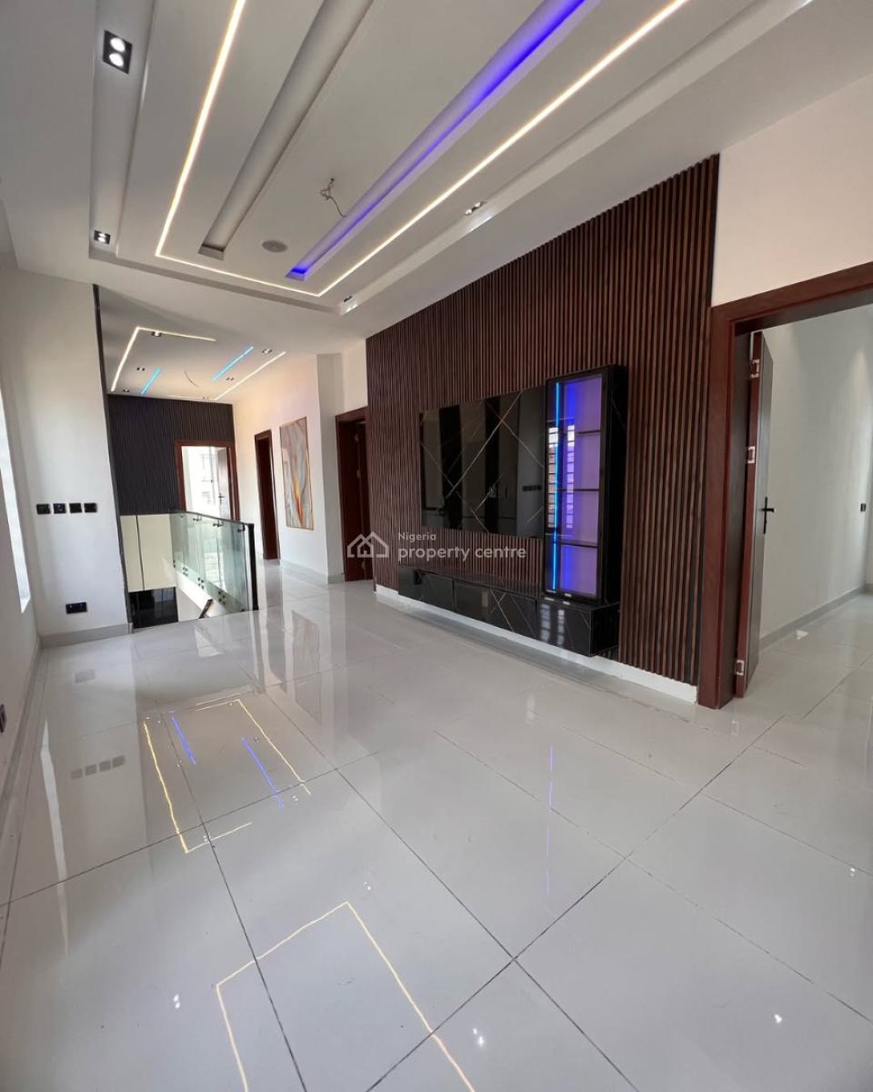 5 Bedroom Detached Duplex with Bq and a Swimming Pool, Ajah, Ajah, Lagos, Detached Duplex for Sale